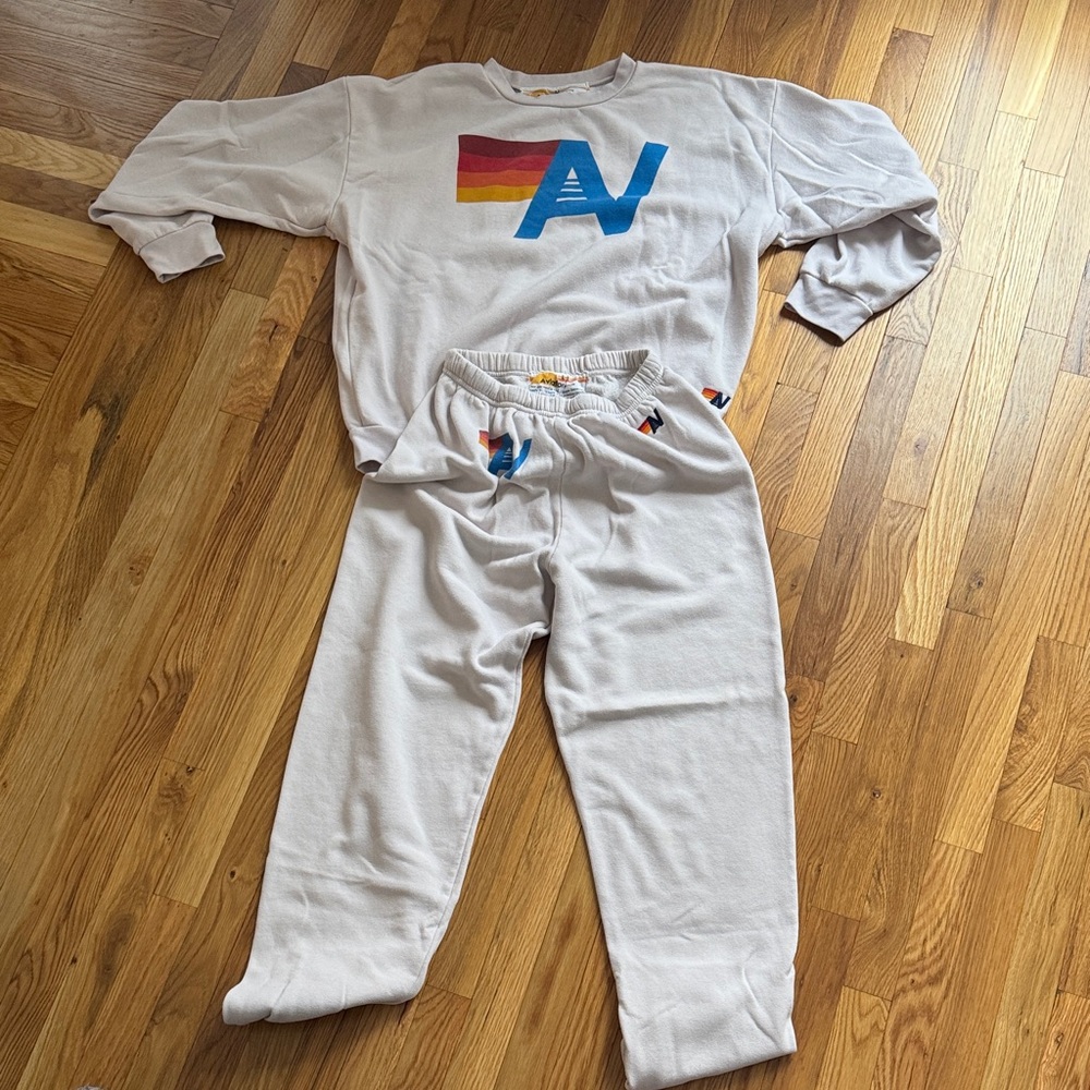 Aviator Nation set